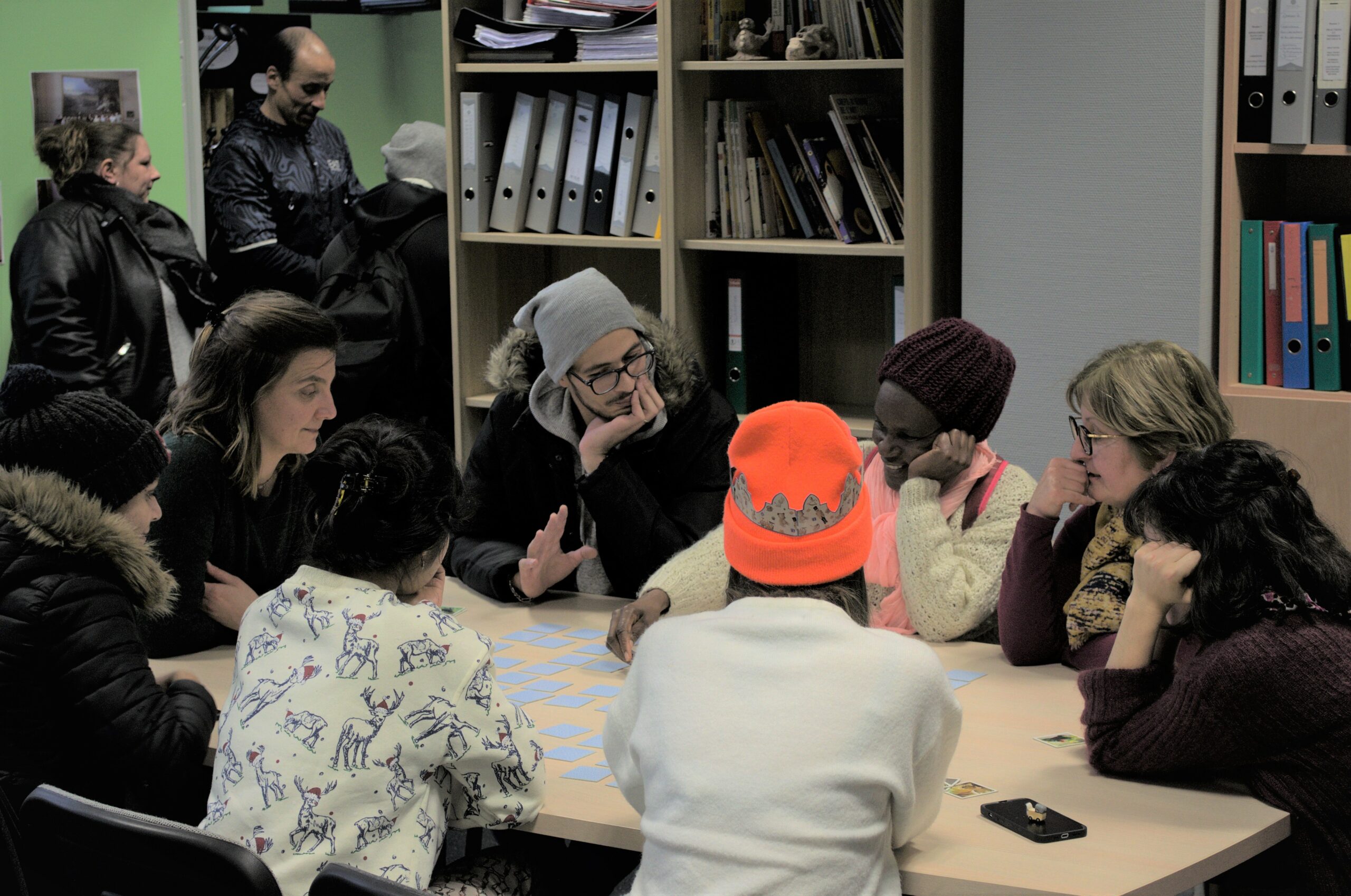 Un groupe de stagiaires DVE (Dynamique Vers l&apos;Emploi) à l&apos;Atelier de Préformation